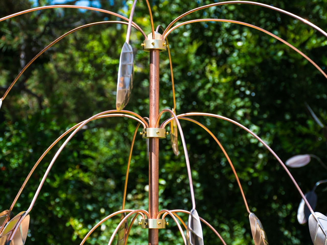 Artists/Images/stanwood_image_triple spinner falling foliage (detail).jpg